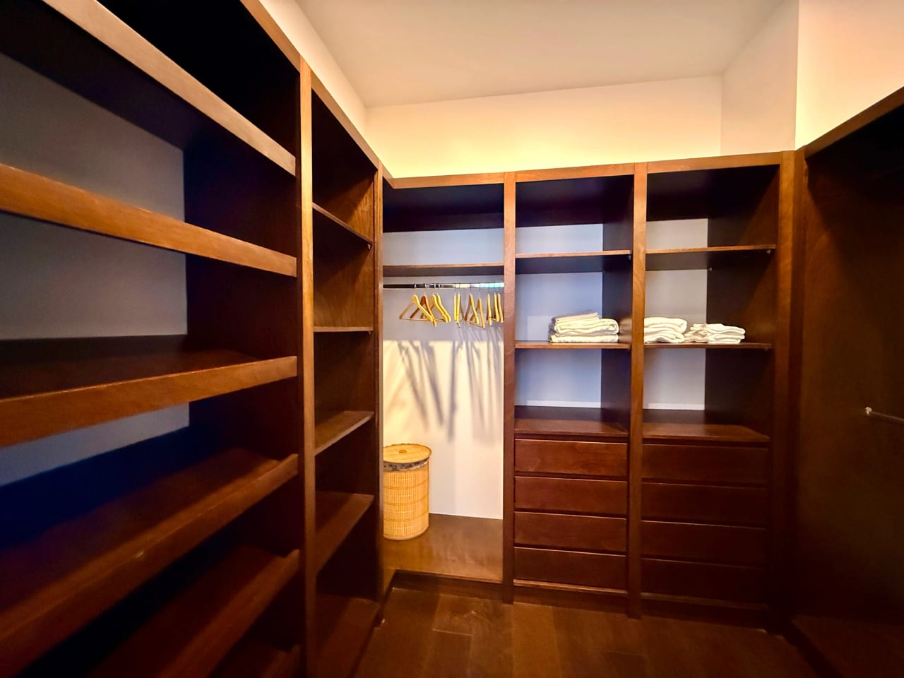 Apartamento en venta en edificio Echo zona 14 — Apartamento en Venta en Zona 14, Guatemala, Ciudad — foto 11 de 17
