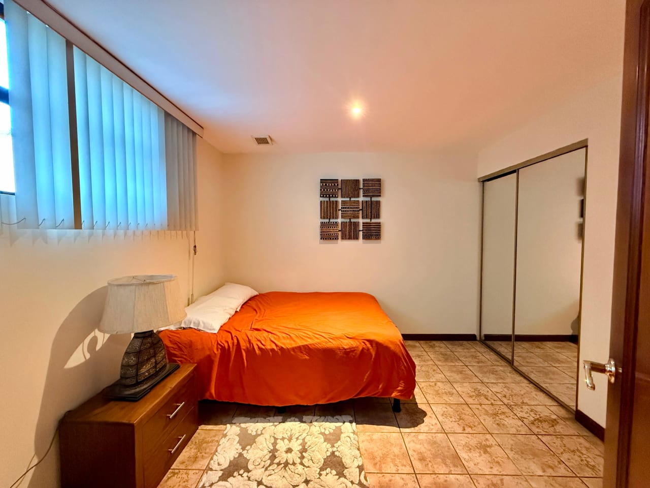 Apartamento amueblado en L'excellence zona 14 — Apartamento en Alquiler en Zona 14, Guatemala, Ciudad — foto 8 de 17