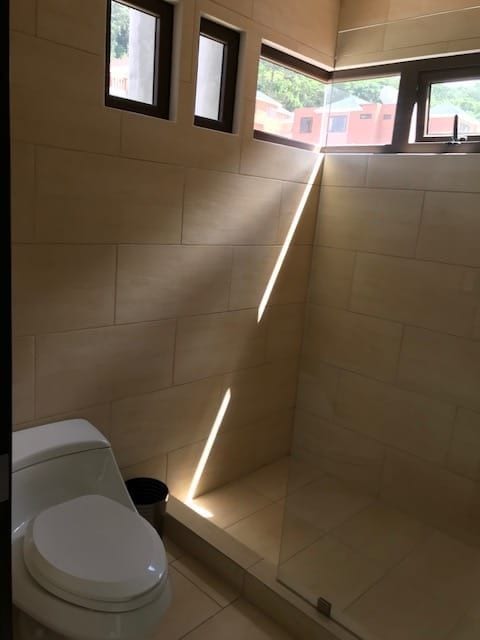 Casas en Venta Antaria II Bellas Luces — Casa en Venta en Santa Catarina Pinula, Guatemala, Ciudad — foto 4 de 14