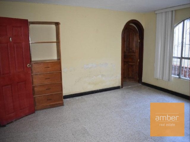 Casa para remodelar en zona 16 — Casa en Alquiler en Zona 16, Guatemala, Ciudad — foto 4 de 9