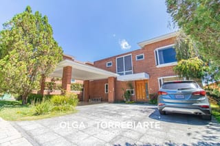 Casa en Condominio Colinas de Castell — Casa en Venta en Fraijanes, Carretera a El Salvador, Guatemala, Ciudad — miniatura 1 de 17