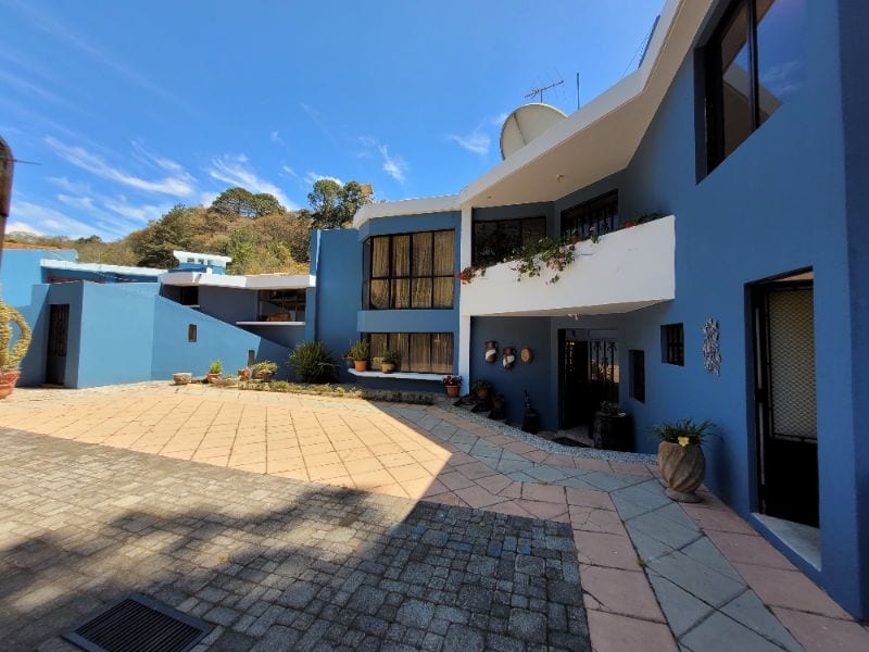 Atención inversionistas: Propiedad cerquísima a la ciudad y con un gran área verde — Casa en Venta en San Lucas Sacatepéquez, Sacatepéquez — foto 5 de 17