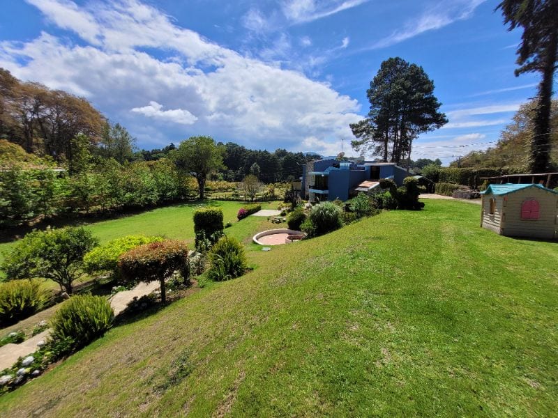 Atención inversionistas: Propiedad cerquísima a la ciudad y con un gran área verde — Casa en Venta en San Lucas Sacatepéquez, Sacatepéquez — foto 17 de 17