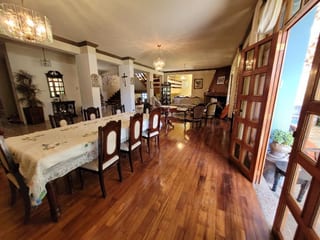 Atención inversionistas: Propiedad cerquísima a la ciudad y con un gran área verde — Casa en Venta en San Lucas Sacatepéquez, Sacatepéquez — miniatura 10 de 17