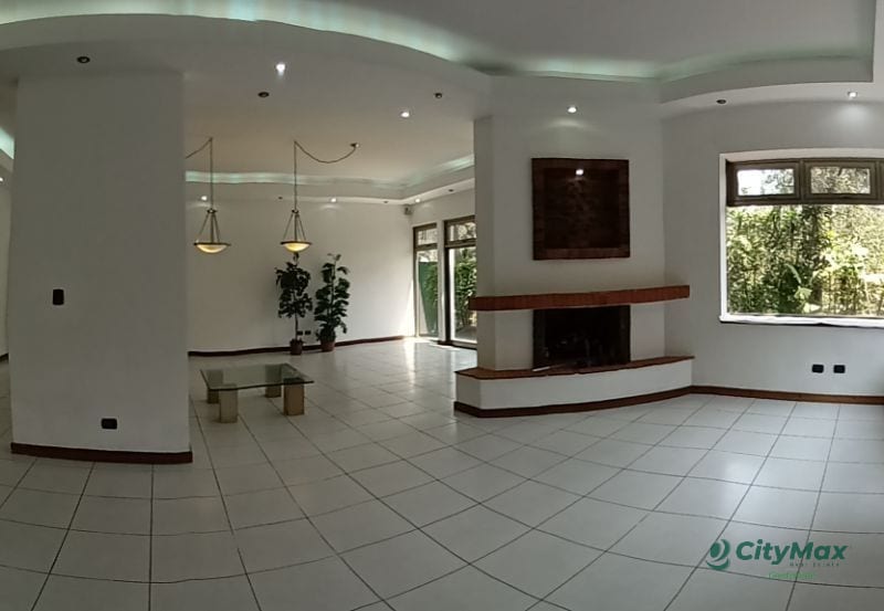 Casa Residencial en Venta en Zona 16 Kanajuyú II — Casa en Venta en Zona 16, Guatemala, Ciudad — foto 5 de 16