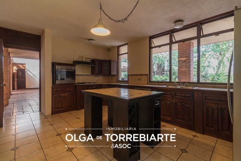 Casa en Colonia Navarra, zona 14 — Casa en Alquiler en Zona 14, Guatemala, Ciudad — foto 14 de 16
