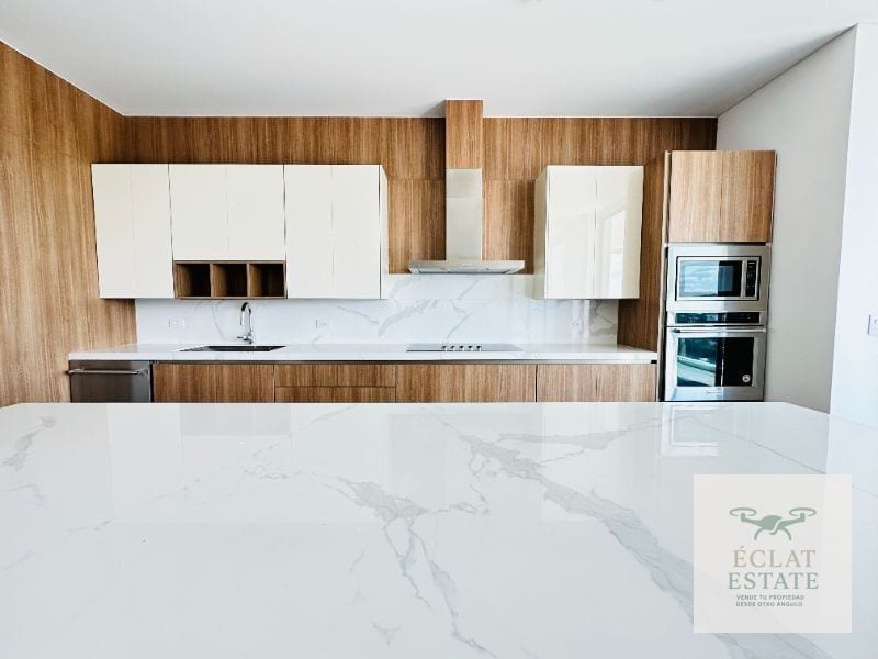 Apartamento Amueblado en ECHO Zona 14 | 3 Habitaciones + 3 Parqueos — Apartamento en Alquiler en Echo, Zona 14, Guatemala, Ciudad — foto 6 de 12
