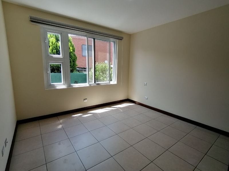 Casa en venta en Ensenada de San Isidro zona 16 — Casa en Alquiler en Ensenada de San Isidro, Zona 16, Guatemala, Ciudad — foto 5 de 12