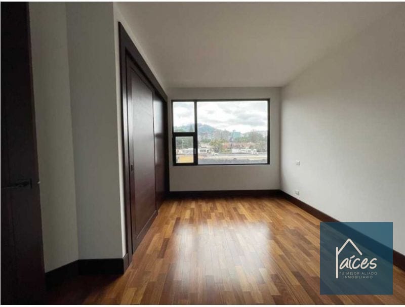 Apartamento en venta LAUREL Zona 15 (D) — Apartamento en Venta en Laurel, Zona 15, Guatemala, Ciudad — foto 4 de 17