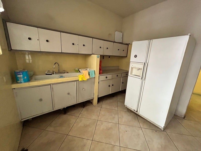 Casa en renta para vivienda u oficina zona 10 — Casa en Alquiler en Zona 10, Guatemala, Ciudad — foto 7 de 17
