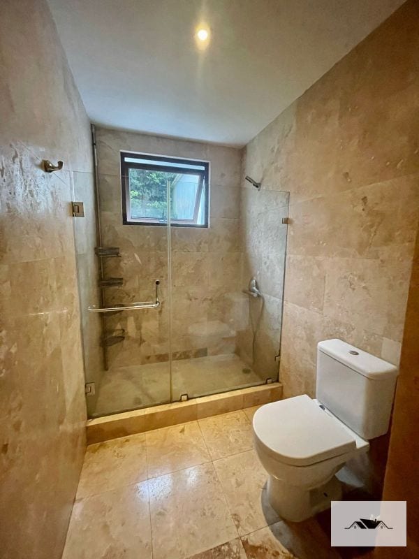 Vendo/rento Casa Amueblada en KM 14.5 Carretera al Salvador Condominio la Española — Casa en Venta en km 11-15, Carretera a El Salvador, Guatemala, Ciudad — foto 12 de 17