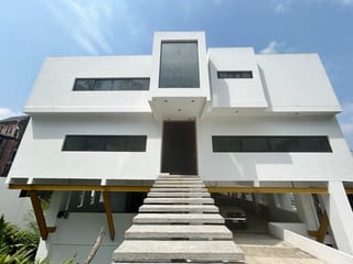Casa en venta Vistalvalle km 9 CAES — Casa en Venta en Carretera a El Salvador, Guatemala, Ciudad — miniatura 1 de 17