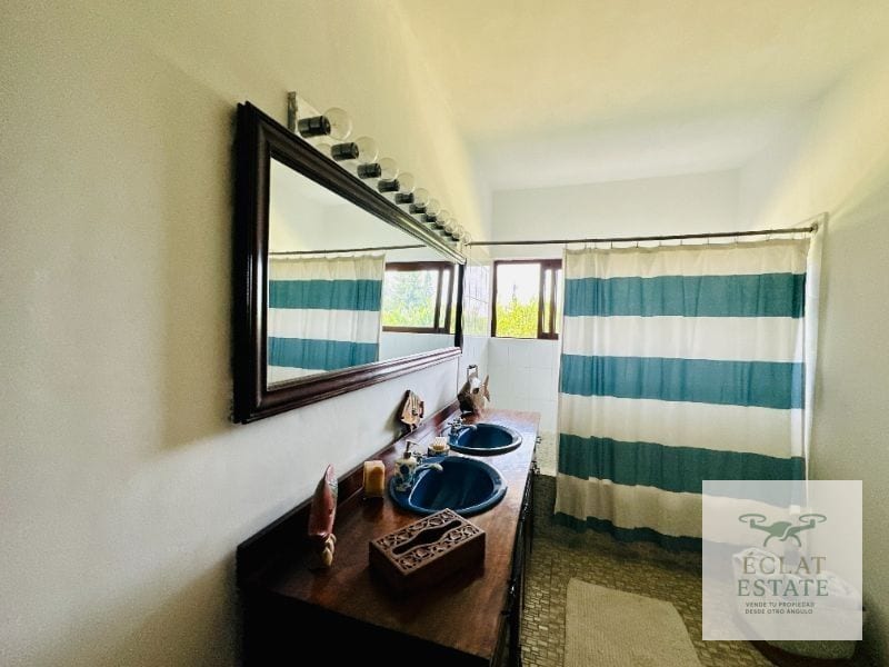 Excepcional Casa Residencial En Renta En San Rafael 1, Km 9 CAES: Grandiosidad y Elegancia en 1,025 m² — Casa en Alquiler en San Rafael, Carretera a El Salvador, Guatemala, Ciudad — foto 14 de 17