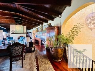 Excepcional Casa Residencial En Renta En San Rafael 1, Km 9 CAES: Grandiosidad y Elegancia en 1,025 m² — Casa en Alquiler en San Rafael, Carretera a El Salvador, Guatemala, Ciudad — miniatura 3 de 17