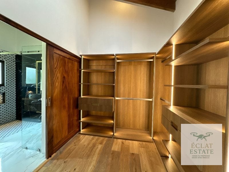 Casa en Venta en Los Franciscanos, Antigua Guatemala: Lujo y Confort — Casa en Venta en Ciudad Vieja, Sacatepéquez — foto 3 de 17