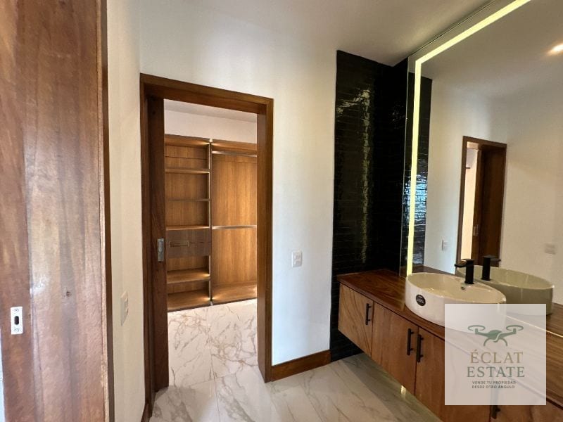Casa en Venta en Los Franciscanos, Antigua Guatemala: Lujo y Confort — Casa en Venta en Ciudad Vieja, Sacatepéquez — foto 7 de 17