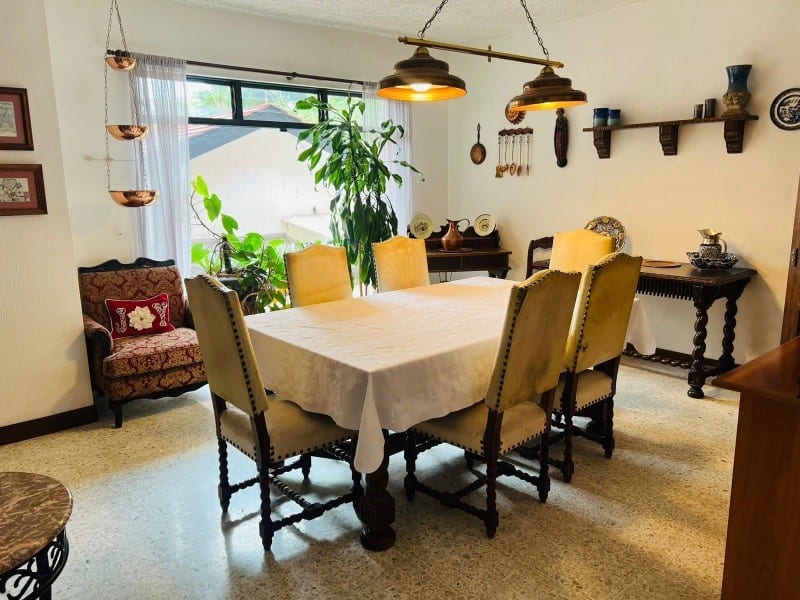 Casa en venta Montebello 2 CAES — Casa en Venta en Carretera a El Salvador, Guatemala, Ciudad — foto 4 de 17