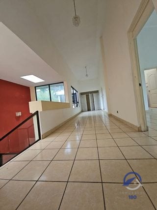 Casa en Venta en Residenciales San Antonio, Km 16-5, CAES. — Casa en Venta en San Antonio, Carretera a El Salvador, Guatemala, Ciudad — miniatura 7 de 12