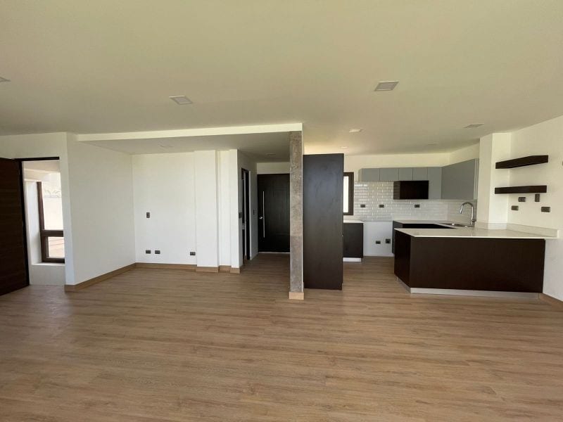 Lindas Casas para Estrenar en Altos de Vista Hermosa Zona 15 VH1 la Isla — Casa en Venta en Vista Hermosa I, Zona 15, Guatemala, Ciudad — foto 10 de 15