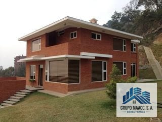 Casa en Venta en Alto Valle Carretera a el Salvador km 13.3 — Casa en Venta en Alto Valle, Carretera a El Salvador, Guatemala, Ciudad — miniatura 1 de 10