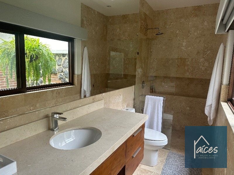 Bella casa en venta CONDADO DEL OBISPO ANTIGUA (D) — Casa en Venta en Antigua, Sacatepéquez — foto 2 de 16