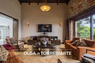 Casa en Montebello II — Casa en Venta en Montebello II, Carretera a El Salvador, Guatemala, Ciudad — miniatura 5 de 14