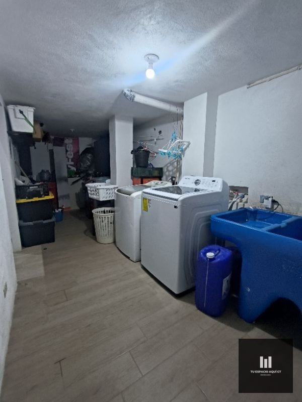 Casa Grande en Venta Zona 16 — Casa en Venta en Hacienda Real, Zona 16, Guatemala, Ciudad — foto 13 de 17