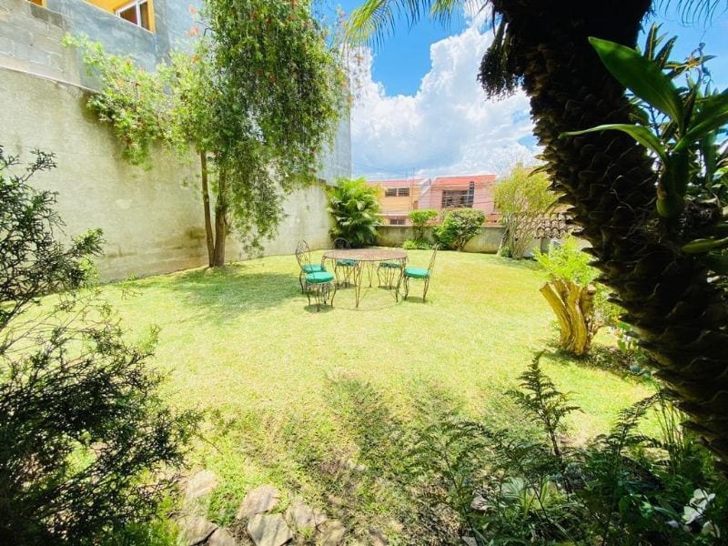 Zona 13 Aurora 1 Vendo casa Amplio Jardin — Casa en Venta en Zona 13, Guatemala, Ciudad — foto 1 de 12