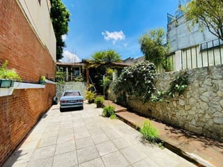 Zona 13 Aurora 1 Vendo casa Amplio Jardin — Casa en Venta en Zona 13, Guatemala, Ciudad — miniatura 2 de 12