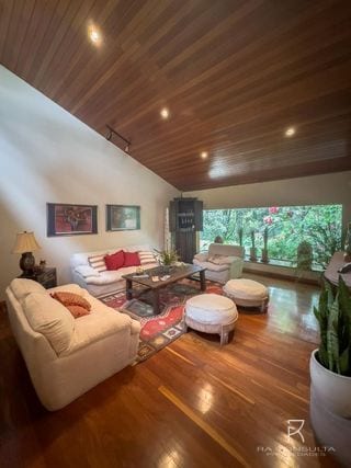 Casa de 1 nivel en Santa Rosalia — Casa en Venta en Carretera a El Salvador, Guatemala, Ciudad — miniatura 2 de 6