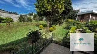 Venta de Casa con Extenso Terreno en San Cristobal Sector A10 — Casa en Venta en Zona 8 Mixco, Guatemala, Ciudad — miniatura 2 de 17