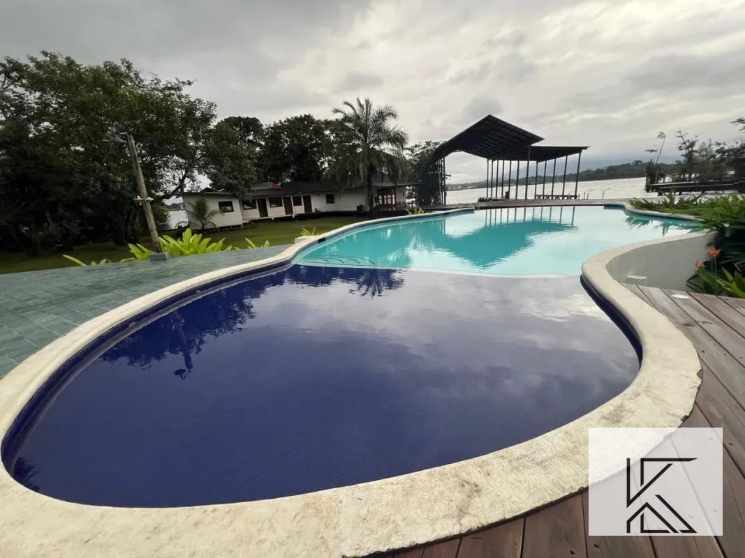 Mansión a la venta en Rio Dulce — Casa vacacional en Venta en Río dulce, Izabal — foto 12 de 15
