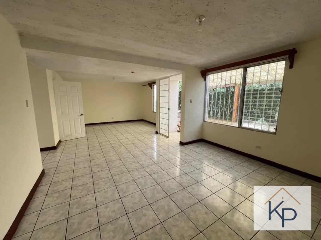 Amplia casa en venta en condominio Km 19 a San José Pinula — Casa en Venta en San José Pinula, Guatemala, Ciudad — foto 14 de 16