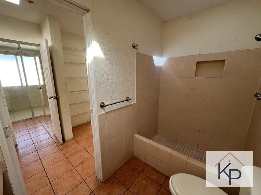 Amplia casa en venta en condominio Km 19 a San José Pinula — Casa en Venta en San José Pinula, Guatemala, Ciudad — foto 8 de 16