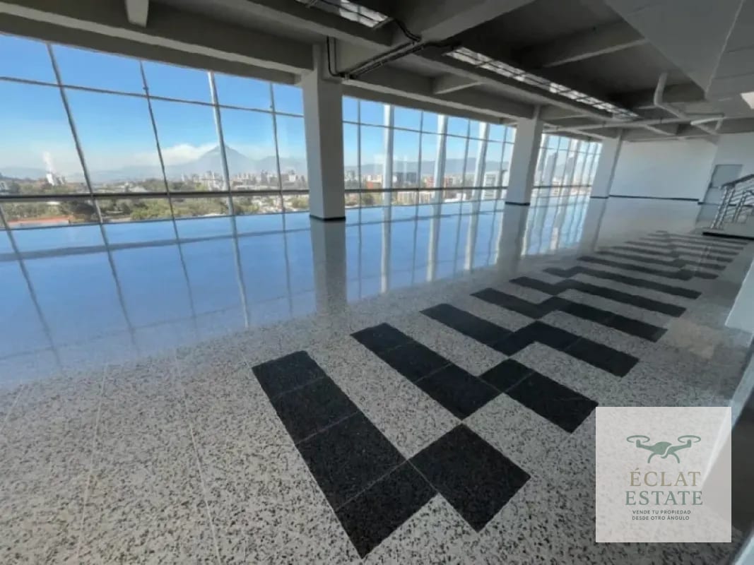 Zona 10 | Edificio Corporativo con Helipuerto | Presencia Ejecutiva — Apartamento en Alquiler en Zona 10, Guatemala, Ciudad — foto 11 de 12