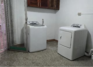 Vendo casa Colonia Alvarado sobre la Calzada Roosevelt — Casa en Venta en Zona 3 Mixco, Guatemala, Ciudad — miniatura 11 de 17