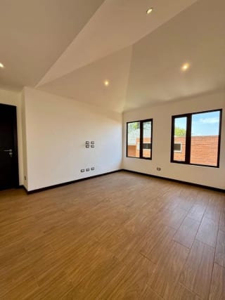 Casa en venta Antaria Buena Vista — Casa en Venta en Santa Catarina Pinula, Guatemala, Ciudad — miniatura 7 de 13