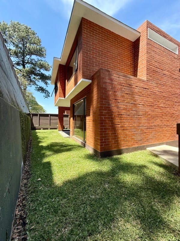 Casa en venta Antaria Buena Vista — Casa en Venta en Santa Catarina Pinula, Guatemala, Ciudad — foto 4 de 13