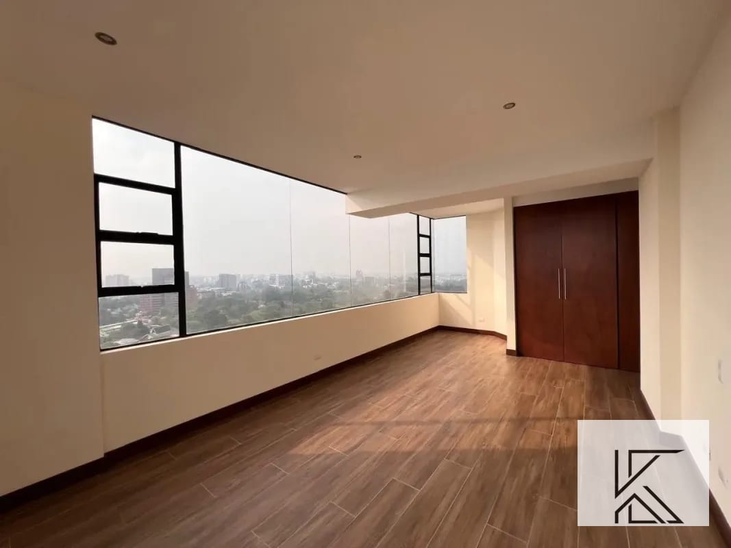 Elegante apartamento en venta en el Condominio Milenia, zona 10 — Apartamento en Venta en Milenia, Zona 10, Guatemala, Ciudad — foto 9 de 12