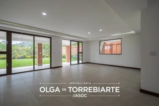 Casa en Camelias, Residencias Concepción — Casa en Venta en Carretera a El Salvador, Guatemala, Ciudad — miniatura 9 de 14