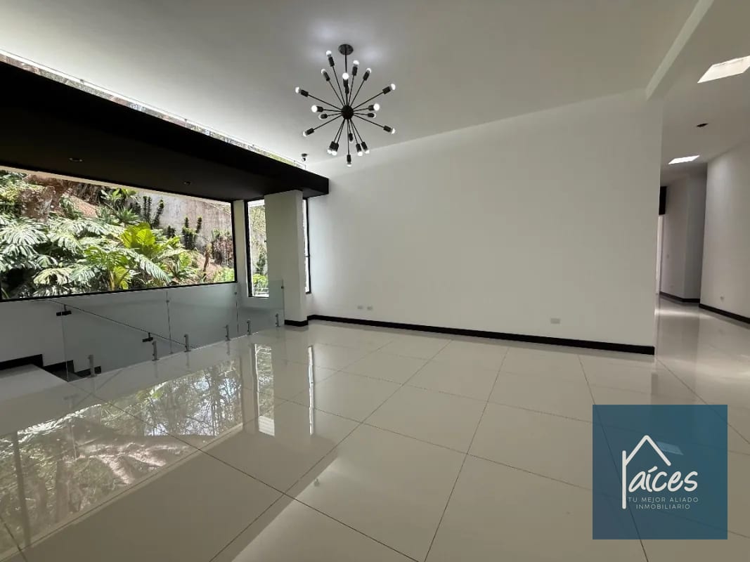 Casa de 1 nivel en venta VISTALVALLE, Km 10.5 CES (D) — Casa en Venta en Carretera a El Salvador, Guatemala, Ciudad — foto 5 de 13