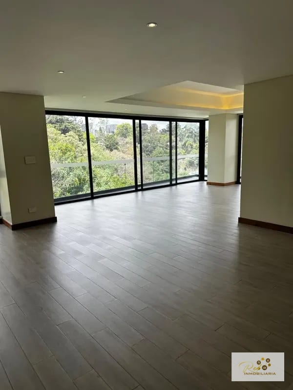 Exclusivo Penthouse en Reserva Oakland zona 10 — Apartamento en Venta en Reserva Oakland, Zona 10, Guatemala, Ciudad — foto 9 de 9