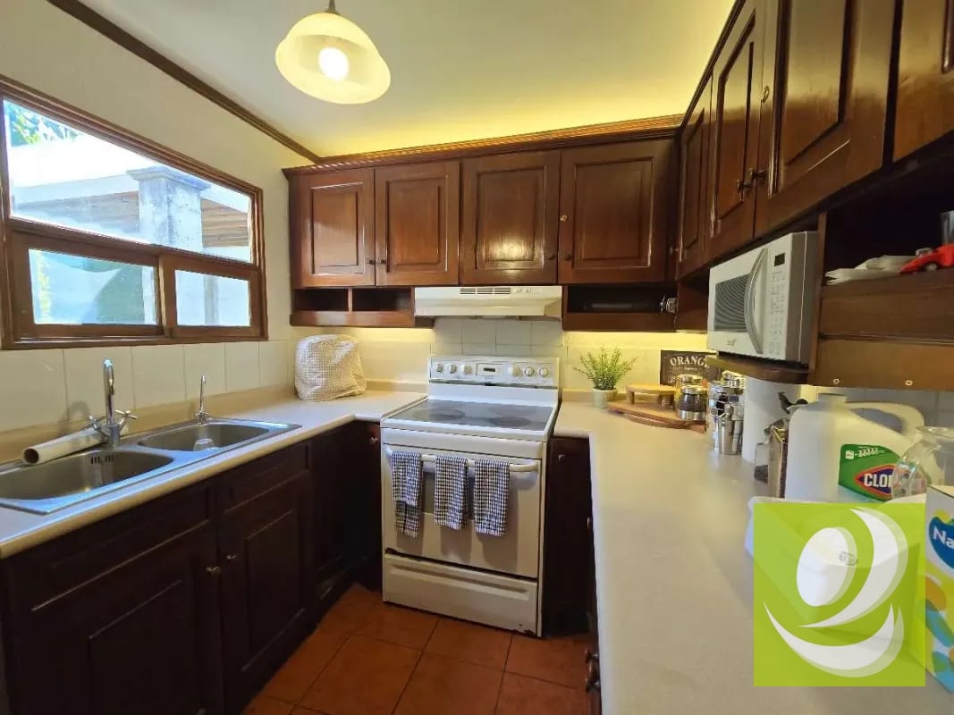 En Venta 2 Casas Juntas en Granjas San Cristobal — Casa en Venta en Zona 8 Mixco, Guatemala, Ciudad — foto 6 de 7