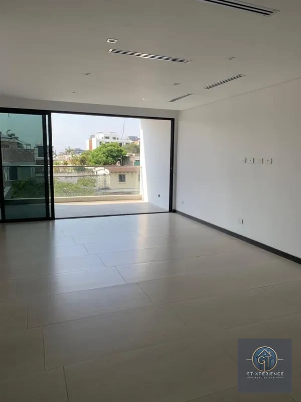 Lindo y amplio apartamento en AZORES, Zona 15 VHII — Apartamento en Venta en Zona 15, Guatemala, Ciudad — foto 1 de 16