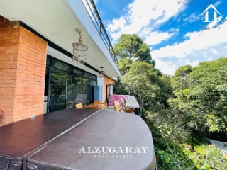 Casa Amueblada con Jardines - 4 Hab. / Cond. el Encinal, Mixco — Casa en Venta en Zona 7 Mixco, Guatemala, Ciudad — miniatura 5 de 15
