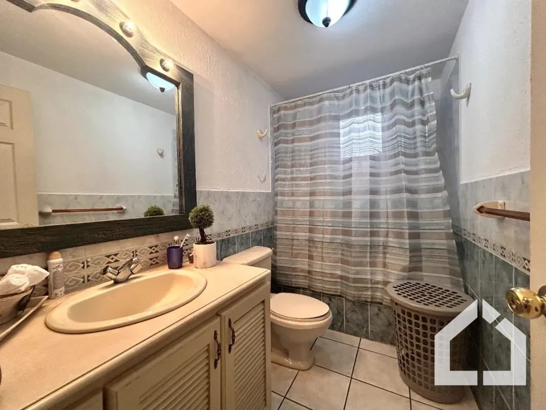 Casa en venta, Condominio La Laguna, Colonia Santa Rosalía, CAES — Casa en Venta en Santa Rosalia La Laguna, Carretera a El Salvador, Guatemala, Ciudad — foto 8 de 17