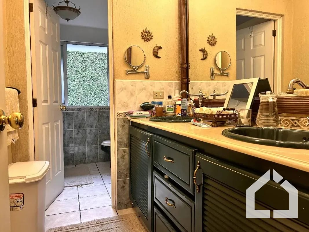 Casa en venta, Condominio La Laguna, Colonia Santa Rosalía, CAES — Casa en Venta en Santa Rosalia La Laguna, Carretera a El Salvador, Guatemala, Ciudad — foto 6 de 17
