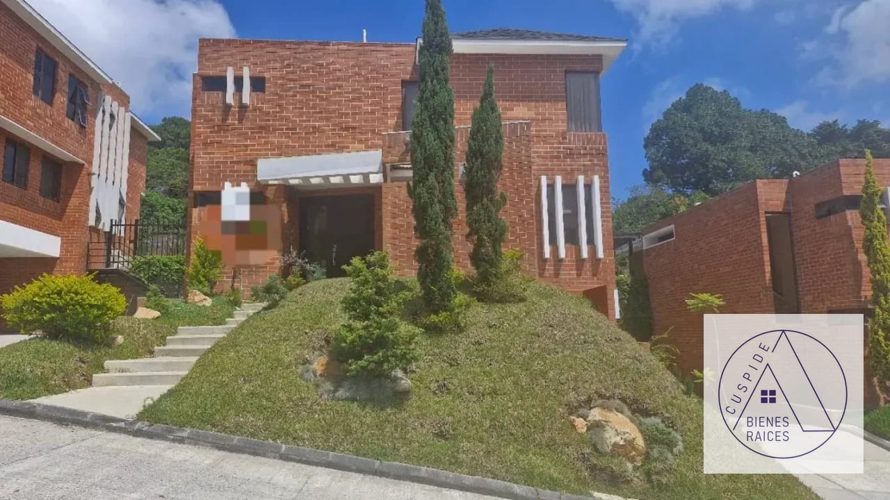 Antaria Buena Vista / Santa Catarina Pinula viva a 10 minutos de zona 10 — Casa en Venta en Santa Catarina Pinula, Guatemala, Ciudad — foto 1 de 12