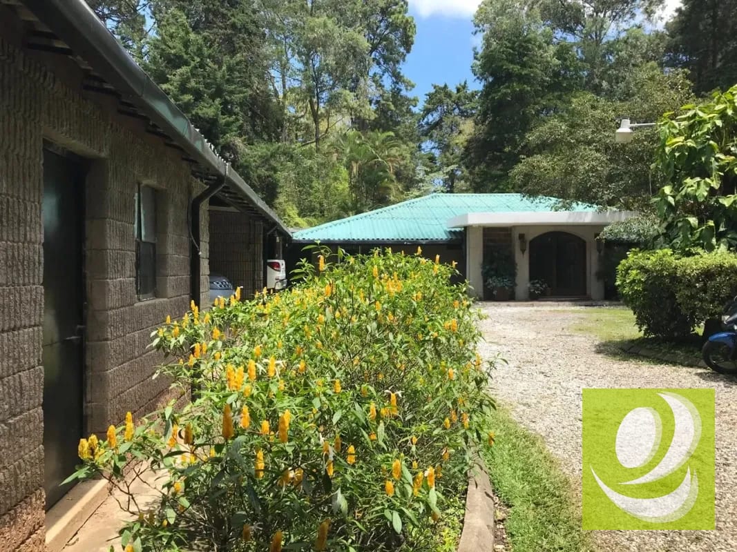 Casa grande en venta en zona 16 de un nivel — Casa en Venta en Zona 16, Guatemala, Ciudad — foto 15 de 17