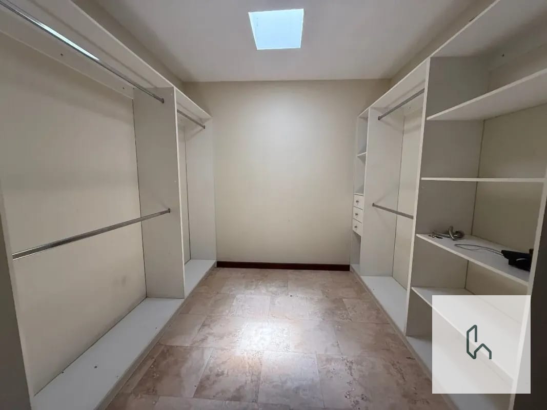 Amplia Casa en Venta en Muxbal — Casa en Venta en Muxbal, Guatemala, Ciudad — foto 7 de 12